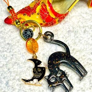 Black cat/goth/spooky purse bling with crystal beads-Halloween